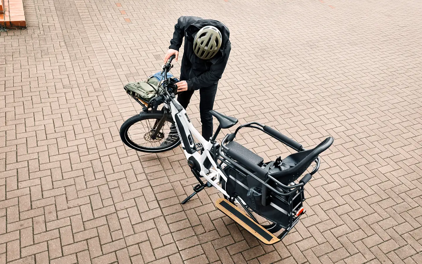 e-bike fietsenwinkel fietsenmaker ebike sint-niklaas kortrijk lier