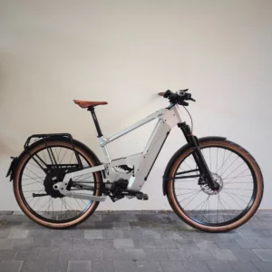 Aska Supercommuter limited edition 1000 speed pedelec fietsenwinkel fietsenmaker Sint-Niklaas Anderlecht Brakel Kortrijk Lier Houthalen Marche-en-Famenne Namen Roeselare Sint-Truiden Torhout Doornik Turnhout
